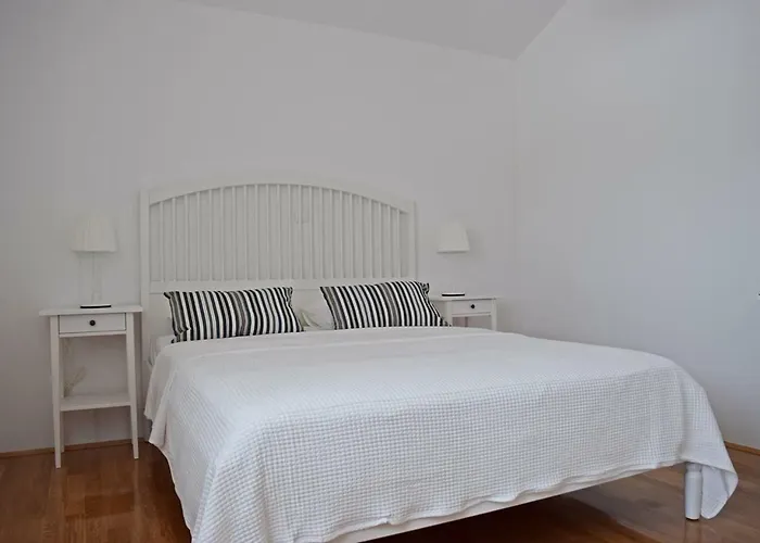 Katarina With Swimming Pool * Stobreč