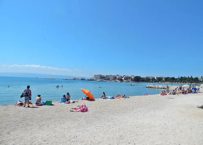 Katarina With Swimming Pool Apartment *