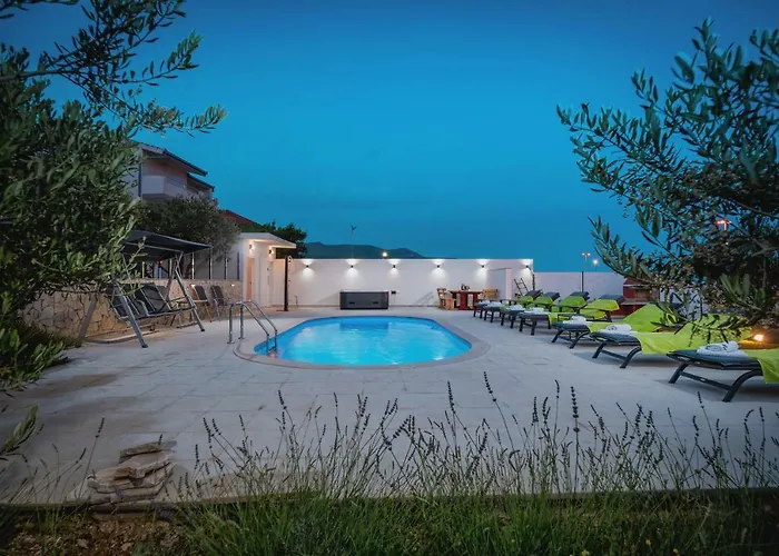 Katarina With Swimming Pool